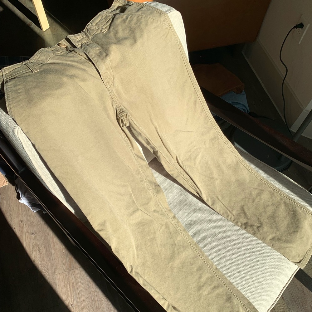 Patagonia Kakis Size 31